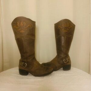 Born Brown Leather Heeled Boots
